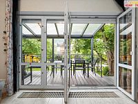 prodej RD s nebytovým prostorem, v dispozici 6+3, 159 m2 + terasa 25 m2, ul. Hálkova, Řevnice - 15