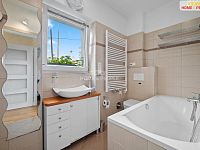 prodej RD s nebytovým prostorem, v dispozici 6+3, 159 m2 + terasa 25 m2, ul. Hálkova, Řevnice - 19