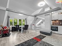 prodej RD s nebytovým prostorem, v dispozici 6+3, 159 m2 + terasa 25 m2, ul. Hálkova, Řevnice - 26