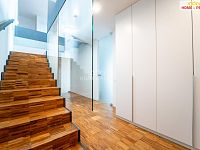 Prodej mezonetového bytu 4+kk/T, 237m², 6.p. a 7.p., Praha 3 - 14