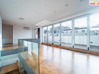 Prodej mezonetového bytu 4+kk/T, 237m², 6.p. a 7.p., Praha 3 - 3