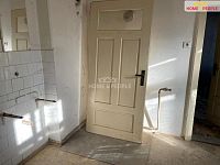 Prodej rodinné domu v centru města Aš - 24