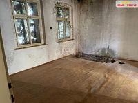 Prodej rodinné domu v centru města Aš - 26