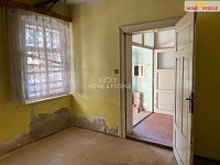 Prodej rodinné domu v centru města Aš - 3