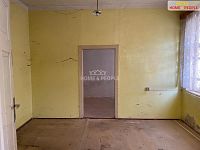 Prodej rodinné domu v centru města Aš - 4