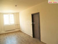 Pronájem bytu 2+KK v Chodově u K.Varů - 4