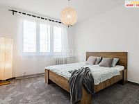 Prodej bytu 3+1, 65m2, Karlovy Vary - Stará Role - 9