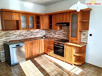 Byt 3+1 s garáží v Přešticích