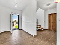 Prodej prostorného domu 7+kk, Cerhenice - 22