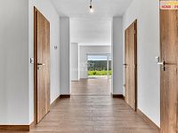 Prodej prostorného domu 7+kk, Cerhenice - 23