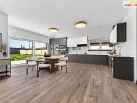 Prodej prostorného domu 7+kk, Cerhenice - 7