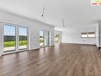 Prodej prostorného domu 7+kk, Cerhenice - 9