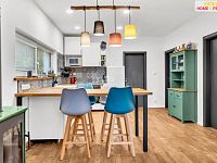 Prodej krásné chaty k celoročnímu užívání, Káraný - 4