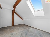 Pronájem bytu 3+kk, Bylany - 10