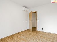 Prodej novostavby, Kolová - pokoj