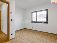 Prodej novostavby, Kolová - pokoj