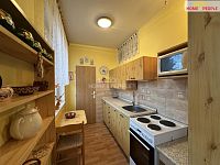 Prodej, byt, 3+KK, 62 m2 + balkón, 2x sklep, garáž, zahrádka, Golčův Jeníkov - 8