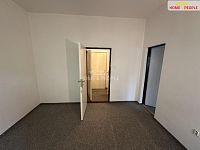 pronájem bytu 1+1, 37 m2 + 2x lodžie 8 m2, ul. Přístavní, Praha 7 - Holešovice - 4