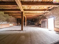 Prodej statku s obytnou jednotkou 83m u Hořovic - 17