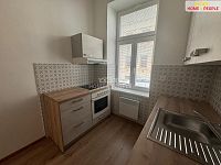 Pronájem bytu 1+1 v centru ČB - 2