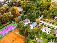 Prodej krásné chaty k celoročnímu užívání, Káraný - 28