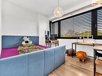 Prodej bytu 4+kk se zahradou a garáží, Koloděje - 9