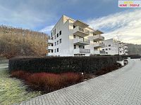 Pronájem, byt 4+KK, 86 m2, balkón 10 m2, kryté garážové stání, Praha 8 Libeň, Rezidence pod Skálou 