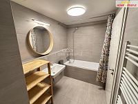 Pronájem, byt 4+KK, 86 m2, balkón 10 m2, kryté garážové stání, Praha 8 Libeň, Rezidence pod Skálou  - 16