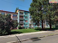 Pronájem bytu 3+1 s lodžií, ul. Libušina, Mariánské Lázně - 10