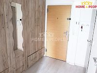 Pronájem bytu 1+kk Brno, ul. Valtická 30m2  - 5