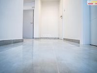 Prodej bytu 2+kk 56m Vršovice, po nákladné rekonstrukci - 8