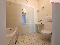 Prodej rodinného domu 162 m2, pozemek 180 m2 - 10