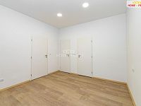 Prodej bytu 2+kk 37m v ul. Novovysočanská - 9