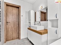 Prodej bytu 4+kk se zahradou a garáží, Koloděje - 20