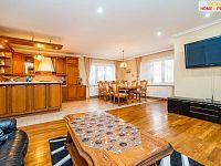 Prodej rodinného domu o třech bytových jednotkách Přívory - Všetaty - 19