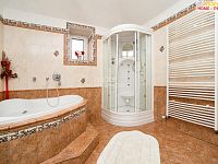 Prodej rodinného domu o třech bytových jednotkách Přívory - Všetaty - 21