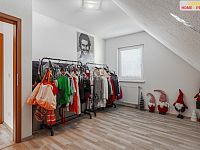 Prodej rodinného domu 4kk, garáž. Pomezí nad Ohří - 8