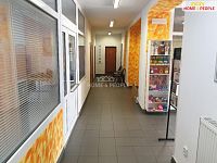 Obchodní prostory o výměře 48m2 - 5