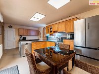 Prodej rodinného domu 193 m2, pozemek 1236 m2 - 14