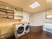 Prodej rodinného domu 193 m2, pozemek 1236 m2 - 16