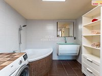 Prodej rodinného domu 193 m2, pozemek 1236 m2 - 17