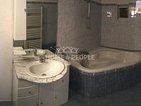 pronájem bytu 2+1, 70 m2, se zahradou, Horoušany, Praha - východ - 14