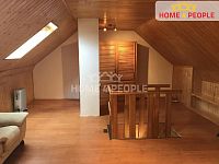 pronájem bytu 2+1, 70 m2, se zahradou, Horoušany, Praha - východ - 7