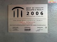 Pronájem, byt 3+KK, mezonet, 97 m2, terasa, garážové stání, Praha Libeň, ul. Novákových - 24