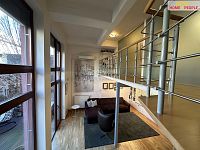 Pronájem, byt 3+KK, mezonet, 97 m2, terasa, garážové stání, Praha Libeň, ul. Novákových - 9