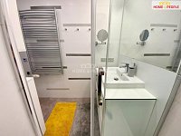 Pronájem luxusního bytu 3+1 s lodžií, 83 m2, Zárubova, Praha 12-Kamýk - 14