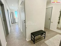 Pronájem luxusního bytu 3+1 s lodžií, 83 m2, Zárubova, Praha 12-Kamýk - 19