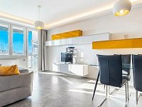 Pronájem luxusního bytu 3+1 s lodžií, 83 m2, Zárubova, Praha 12-Kamýk - 5