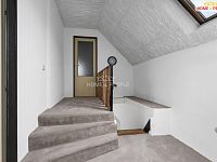 Prodej rodinného domu 5+1, Břešťany  - Zlonice - 13