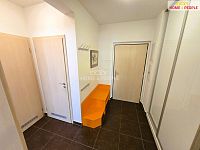 Prodej bytu 2+kk - 65 m², Praha 4 - Háje, ulice Jurkovičova - 14